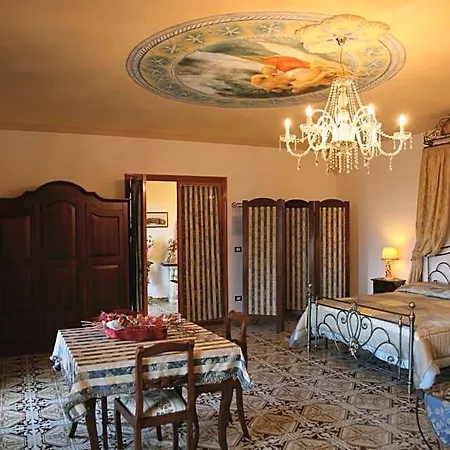 Cali Nitta Bed and Breakfast 3*